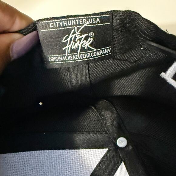 Detroit Embroidered Snapback Hat Black & White Adjustable Baseball Cap - Picture 3 of 4